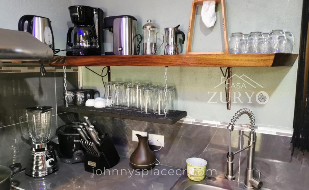 Casa Zury Playa Appartamento Quepos Esterno foto