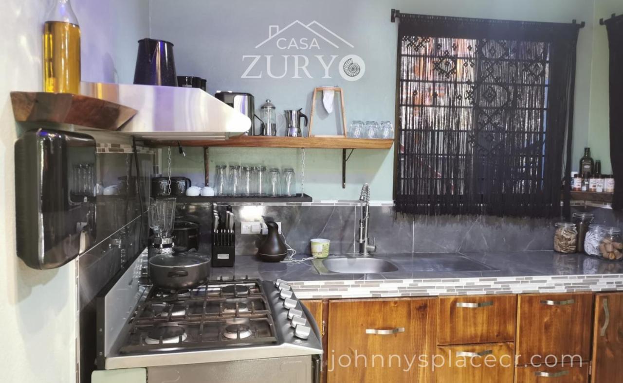 Casa Zury Playa Appartamento Quepos Esterno foto